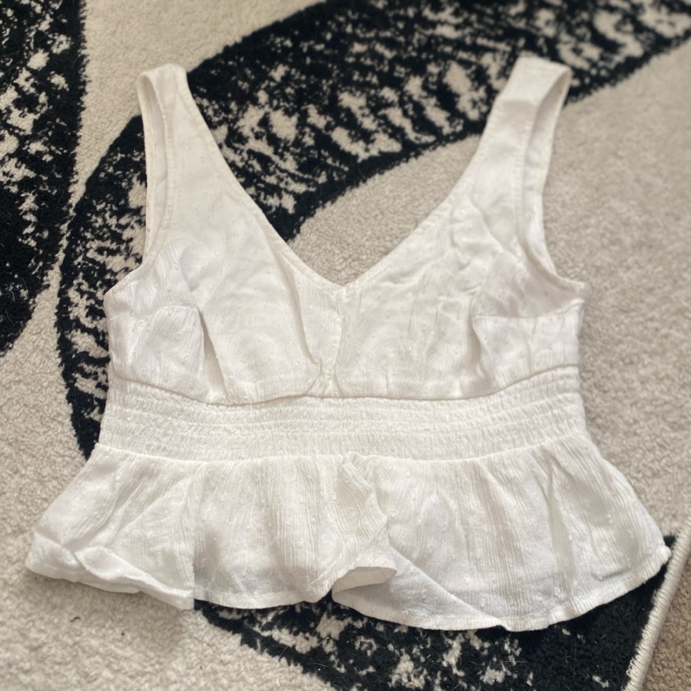 Hollister top